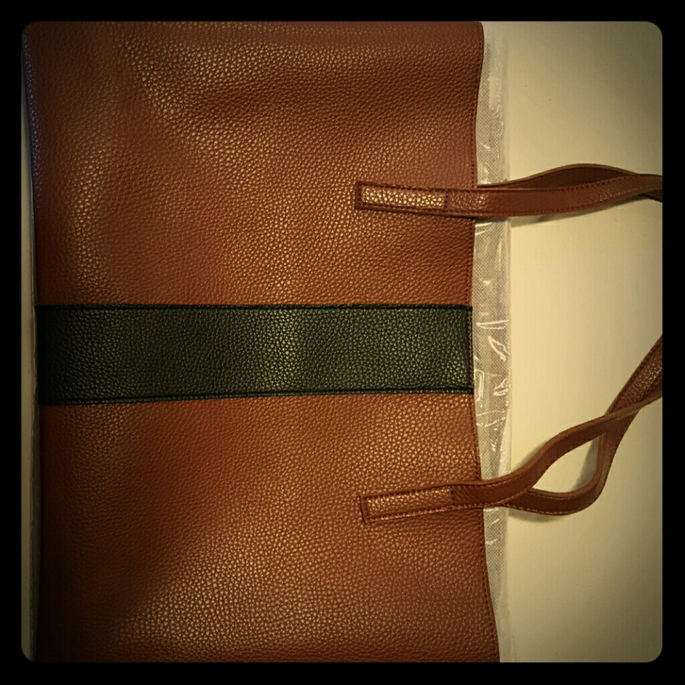 Vince Camuto Luck Tote